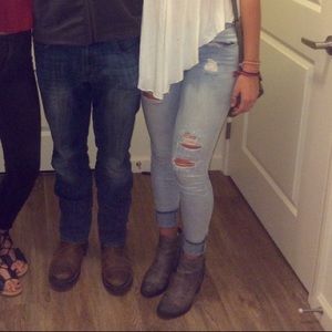 Pacsun Destroyed jeans